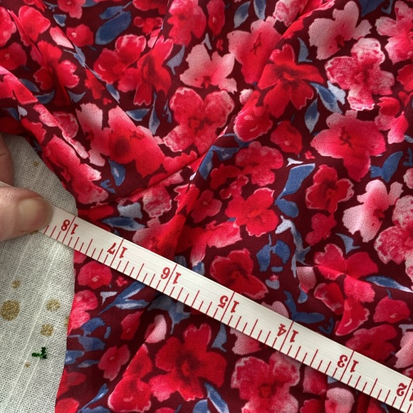 Pink Floral Print Dress by Pala D'oro. Size Small - Picture 13 of 16